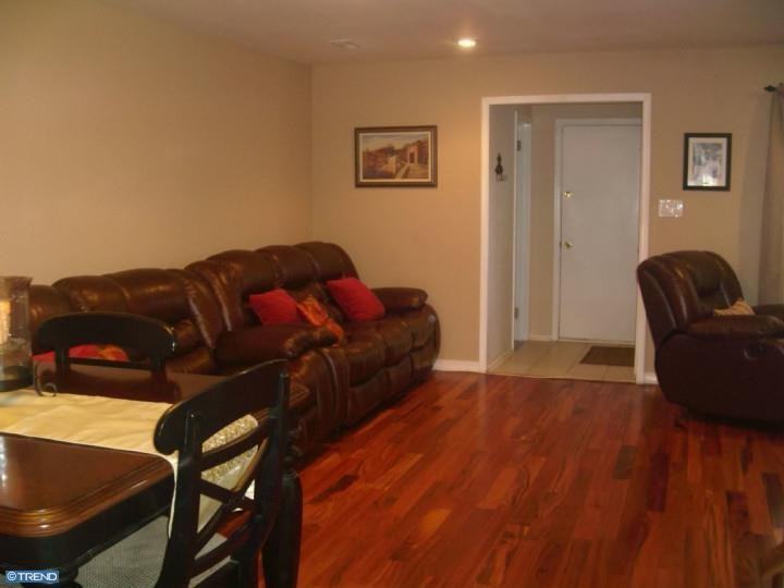 56 Winstead Dr - Photo 3 of 23