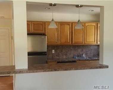 138 Woods Ave - Photo 3 of 7