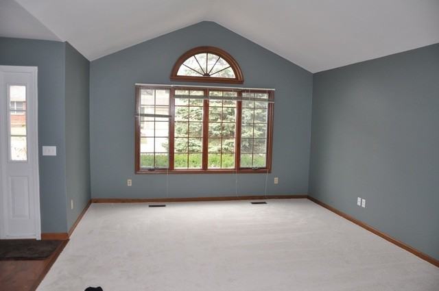 2533 Woodcliff Ct - Photo 3 of 8