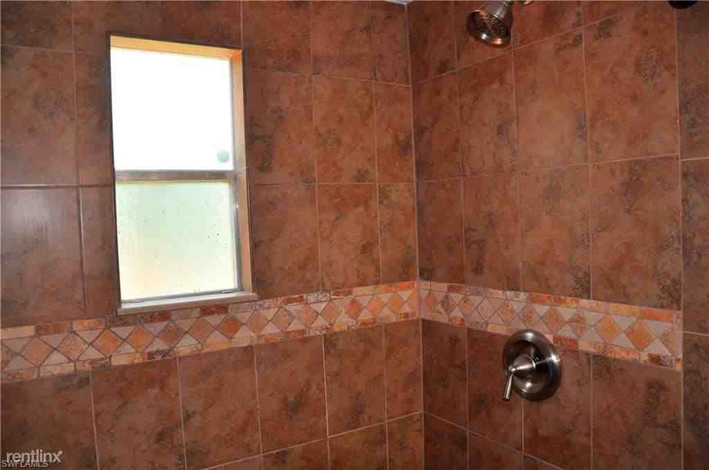 7645 Grady Dr - Photo 2 of 7