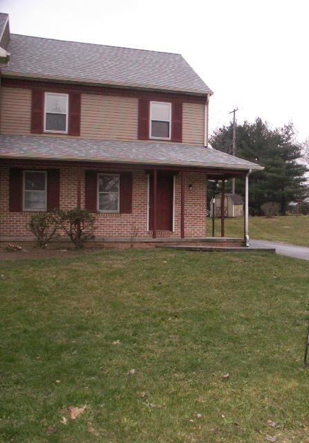 2514 Chrismar Way - Photo 3 of 22