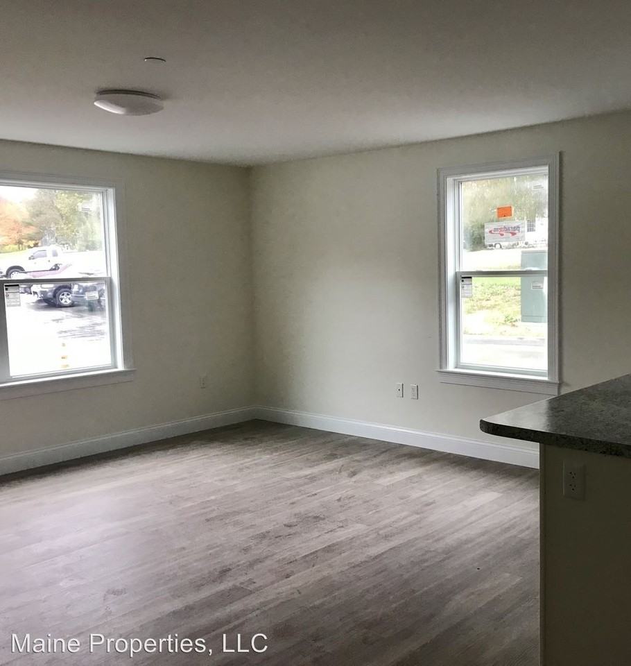 5 Griffin Rd - Photo 3 of 50