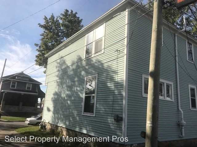 115 E Suttenfield St - Photo 3 of 13