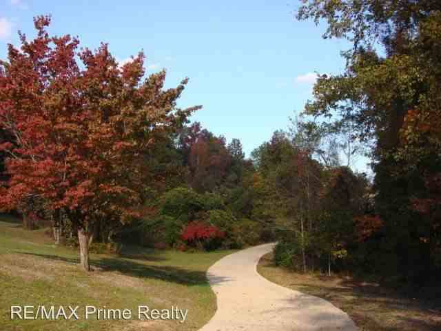 68 Bluff Creek Rd - Photo 2 of 35