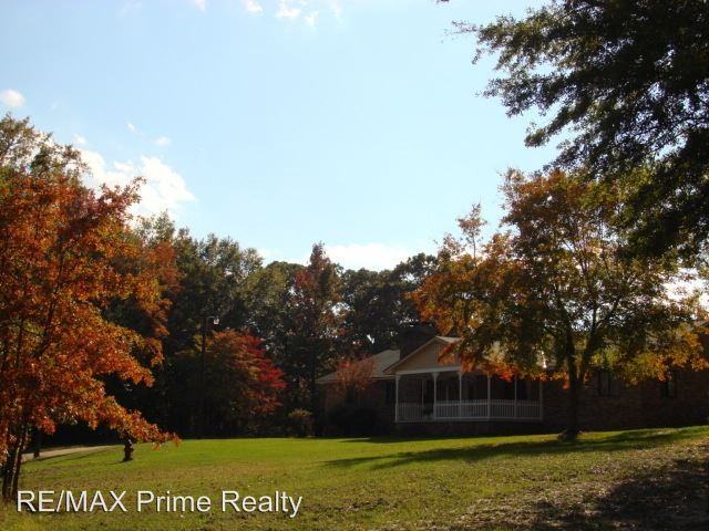 68 Bluff Creek Rd - Photo 3 of 35