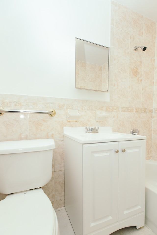 112 Madison Street #24FT