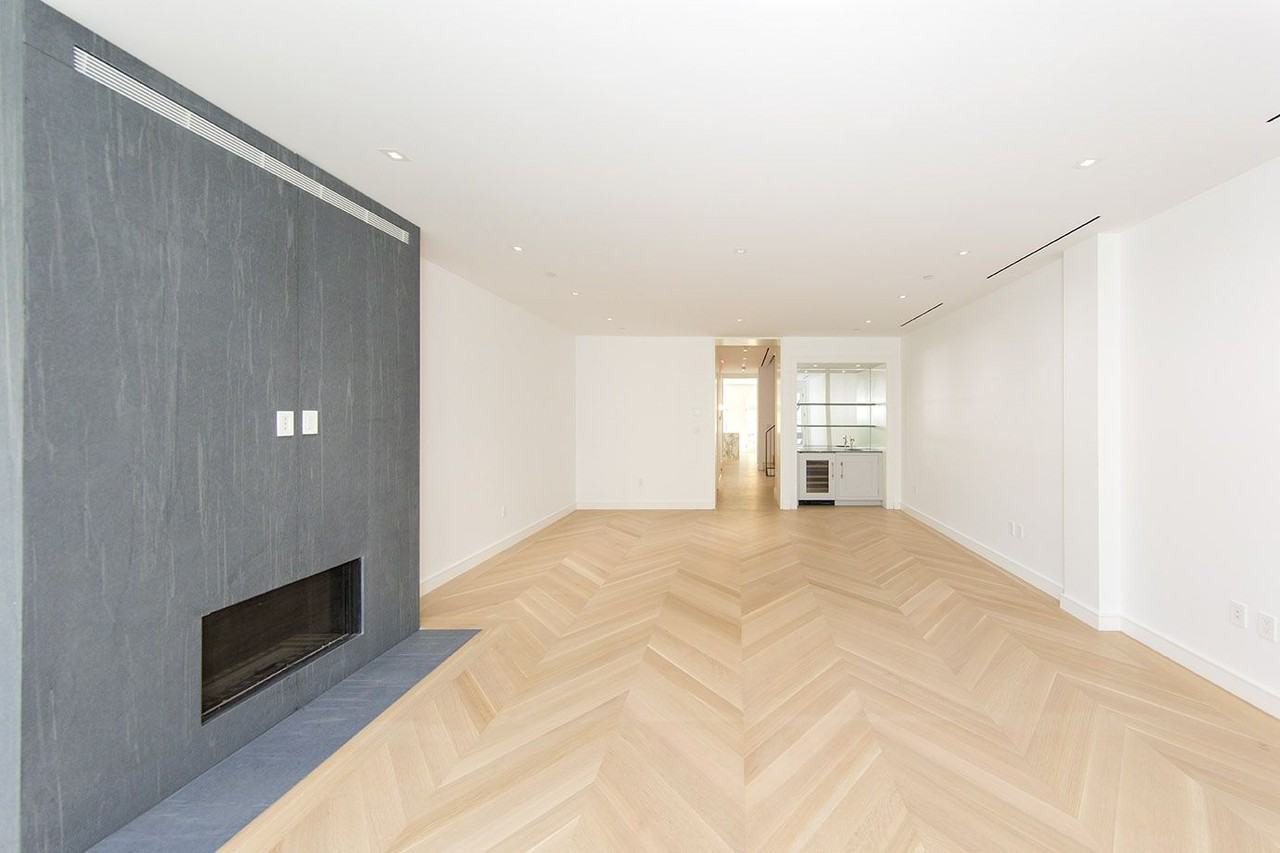 327 East 9th Street #26FG - Photo 3 of 10