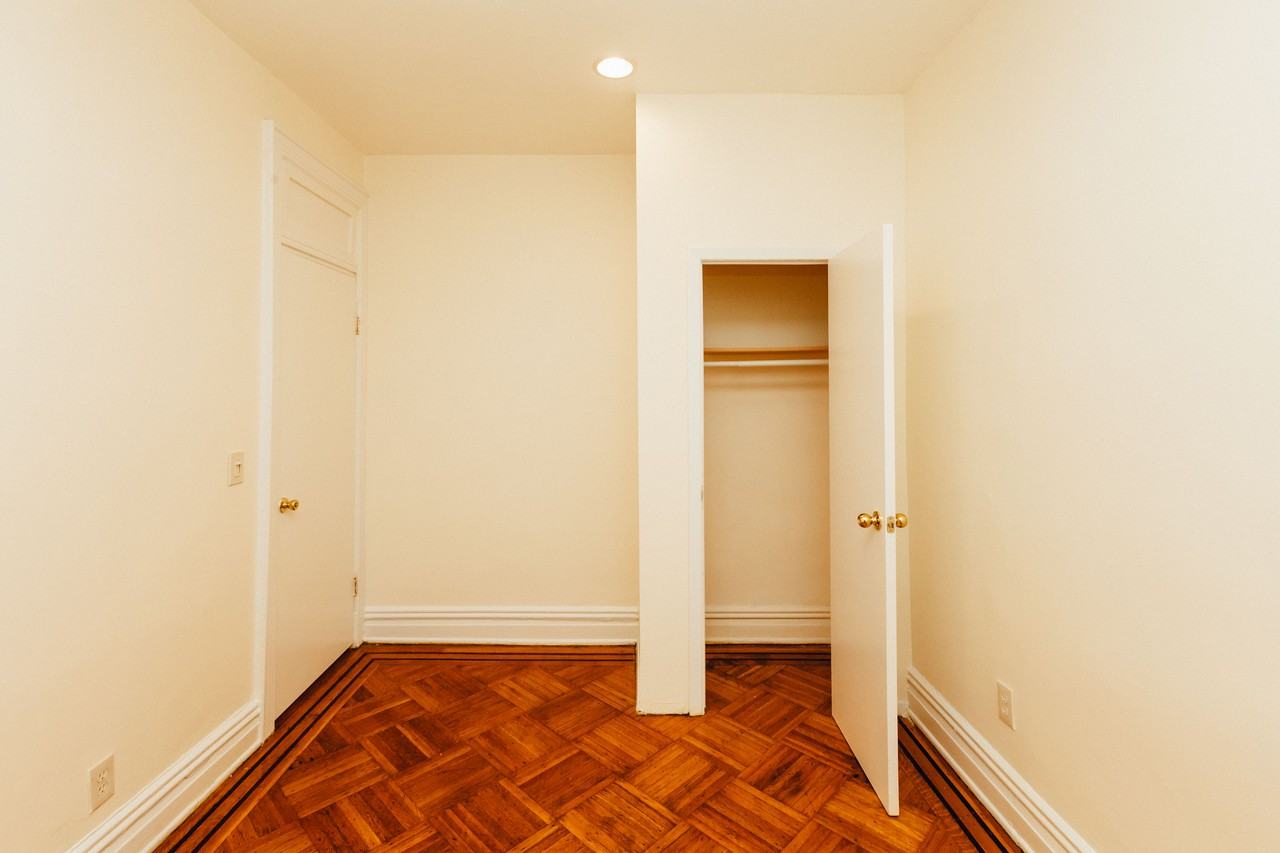 250 Washington Avenue #10GO