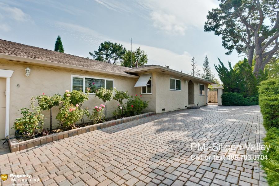 1598 Altschul Ave - Photo 2 of 18