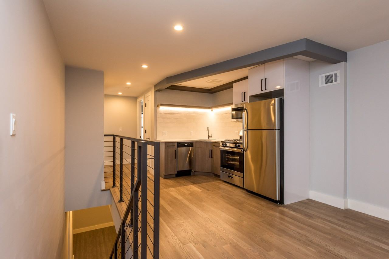 1180 Halsey Street #17YI