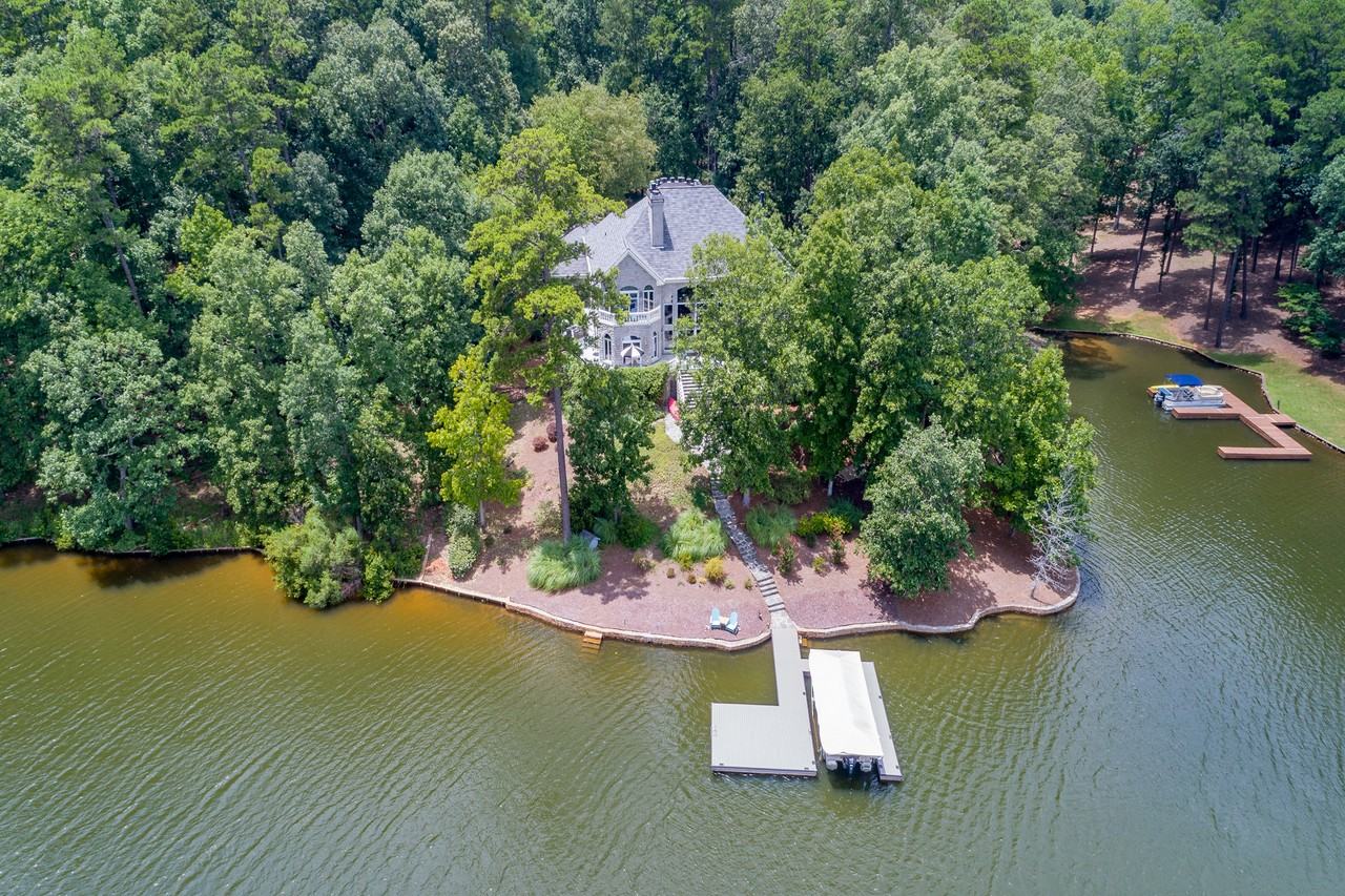 1290 Bennett Springs Dr - Photo 3 of 31