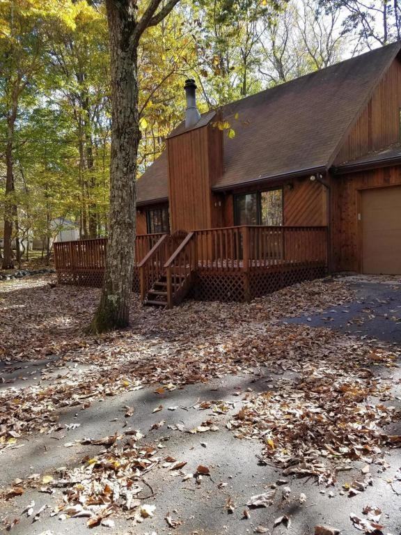 170 Spring Dr - Photo 2 of 32