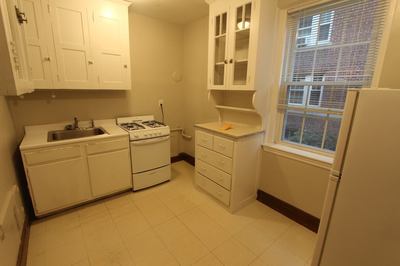 College Avenue - Photo 2 of 5