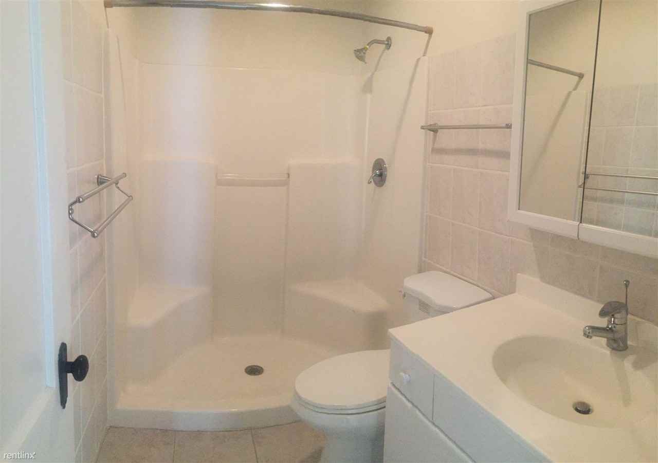 11 Argyle Rd - Photo 3 of 9