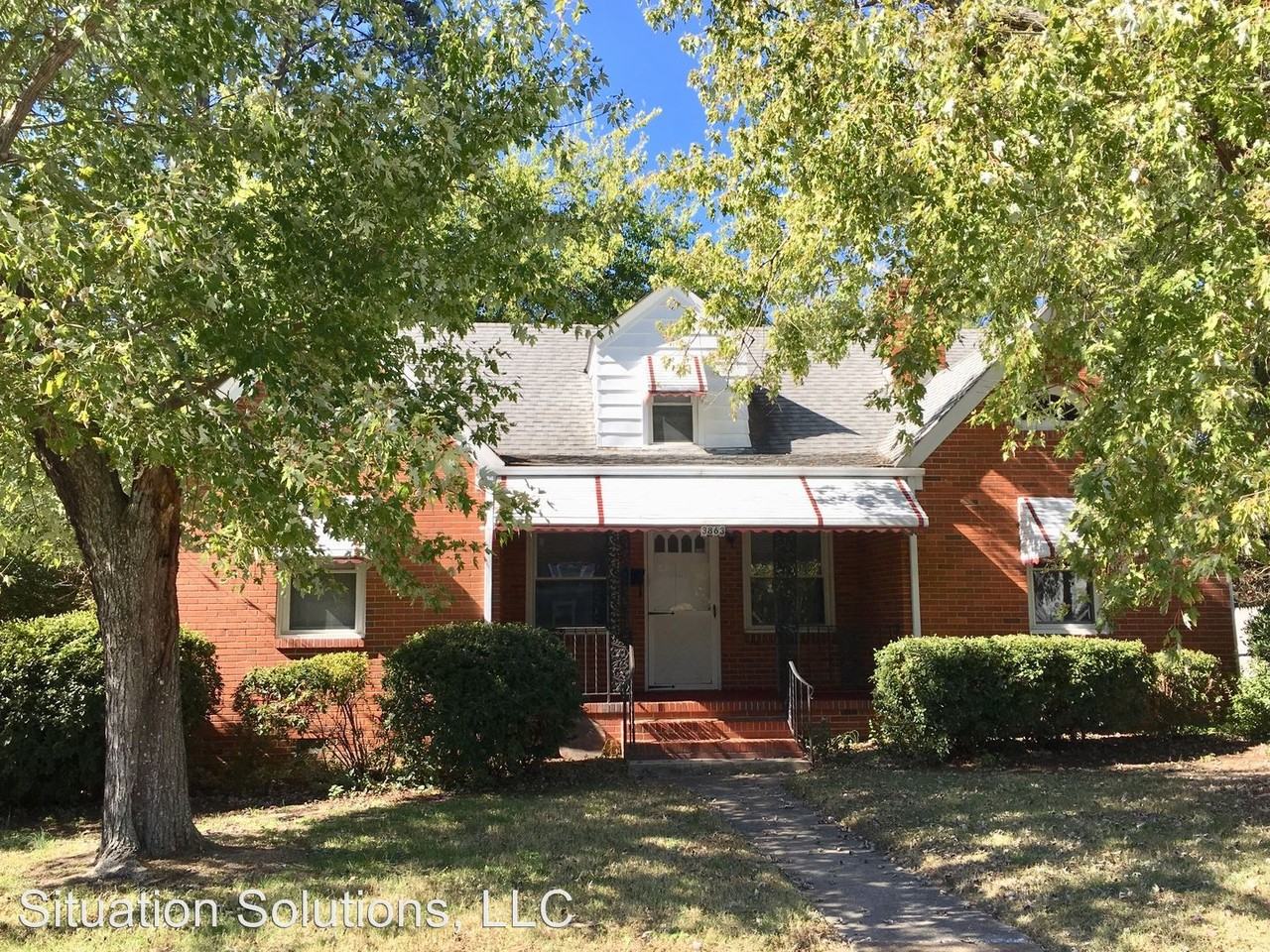 3863 Chatham Cir - Photo 2 of 24