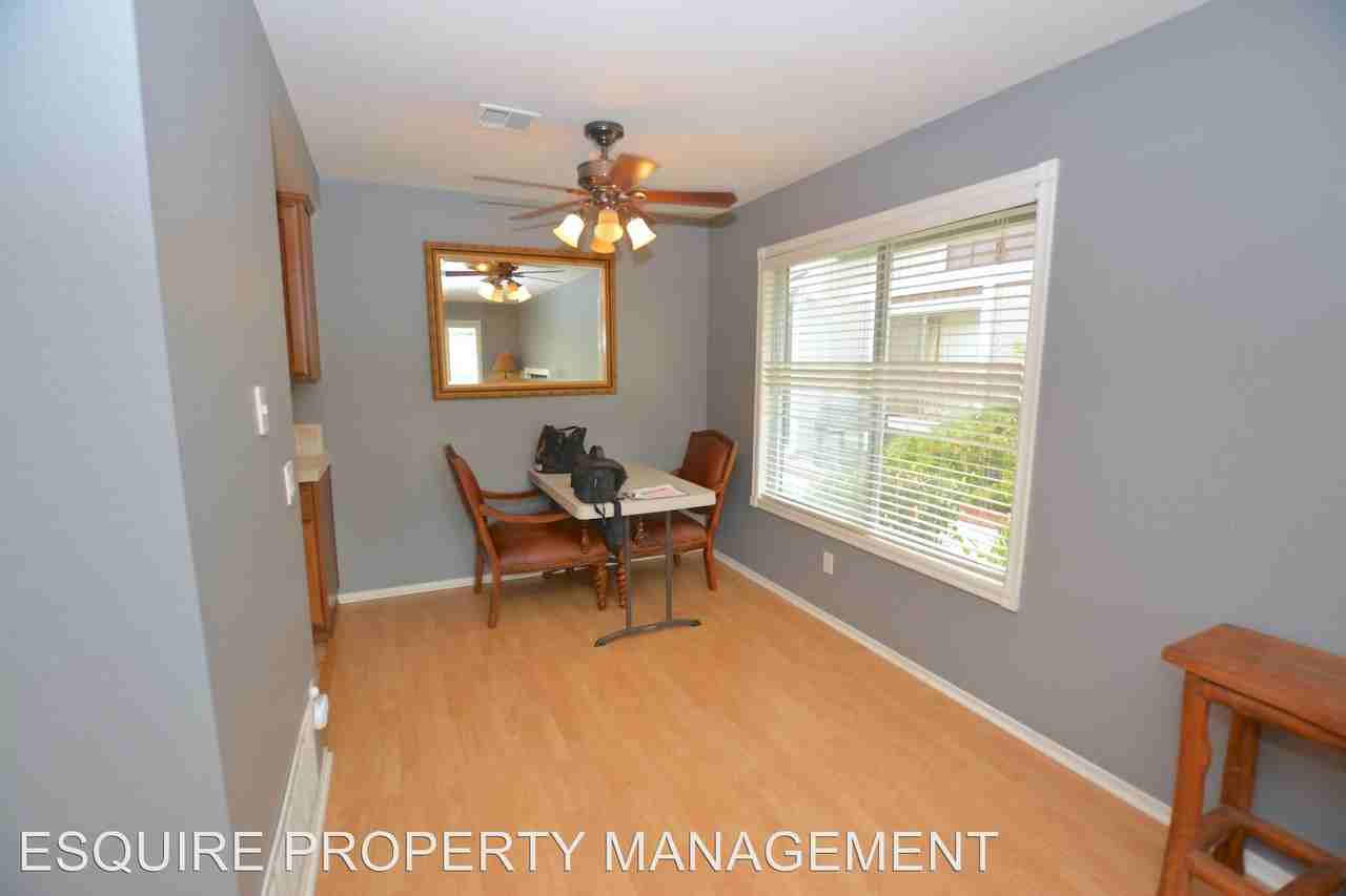 577 Spring Rd #53 - Photo 3 of 11