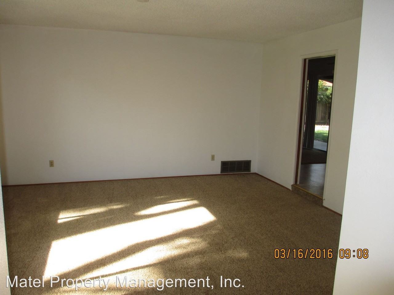 1417 Chapala Way - Photo 3 of 10