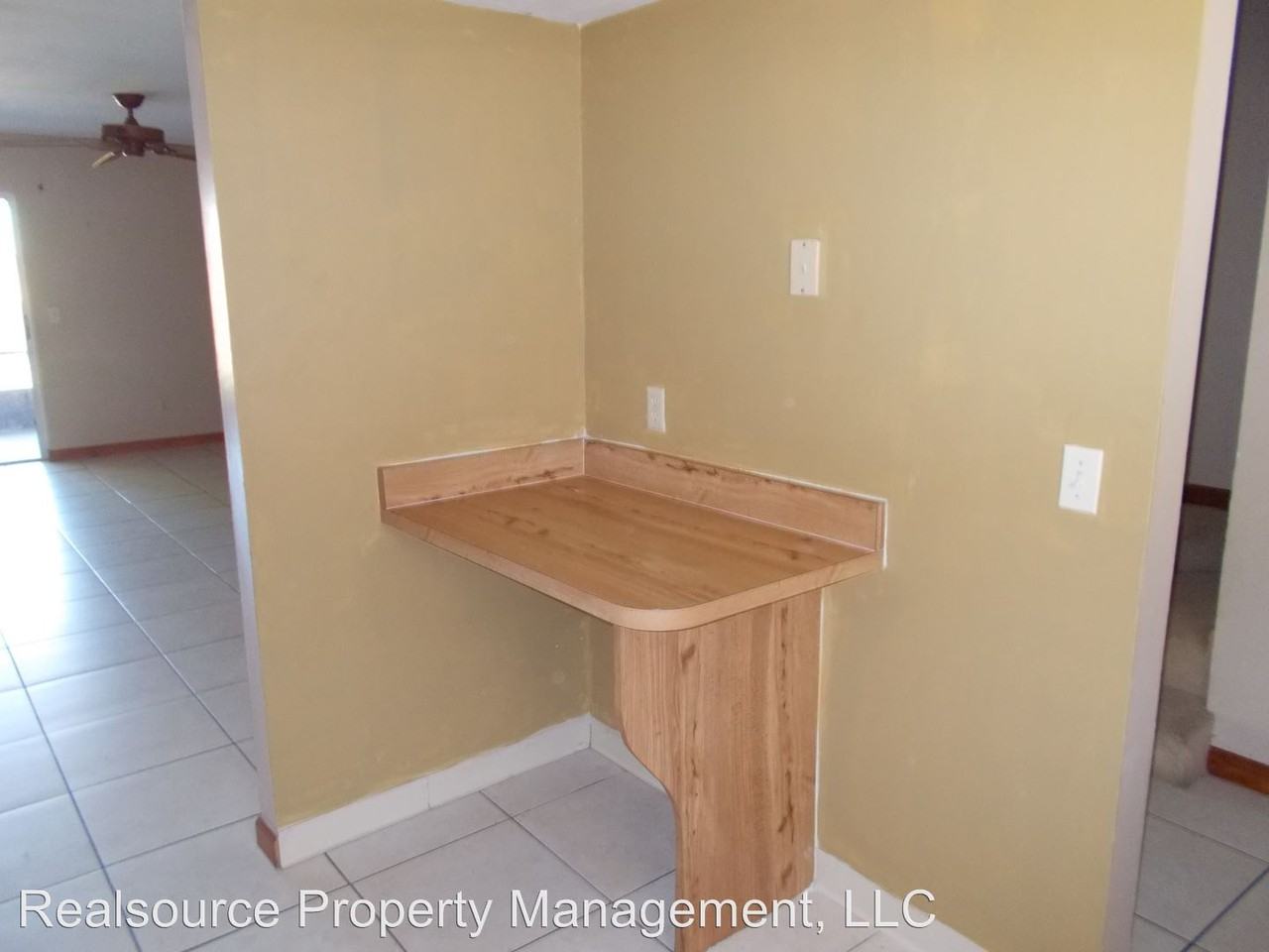 7917 Toler Ct - Photo 3 of 14