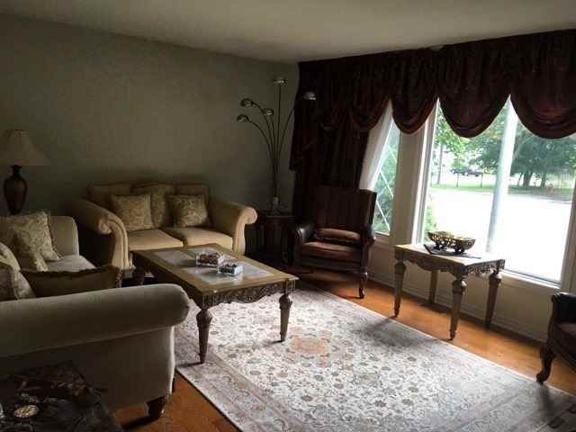 1640 Tipperary Court - Photo 2 of 9