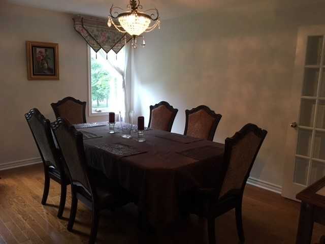 1640 Tipperary Court - Photo 3 of 9