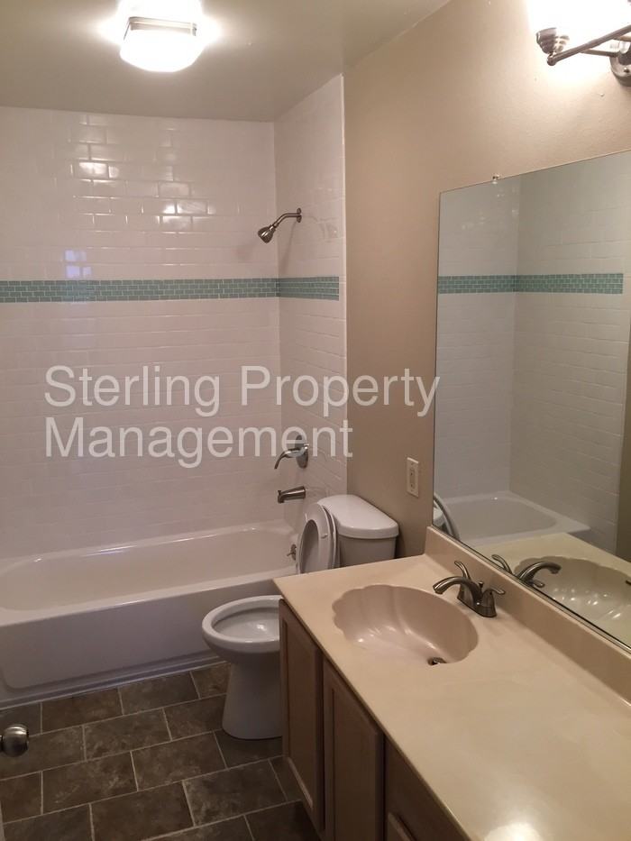 275 Palo Verde St - Photo 3 of 9