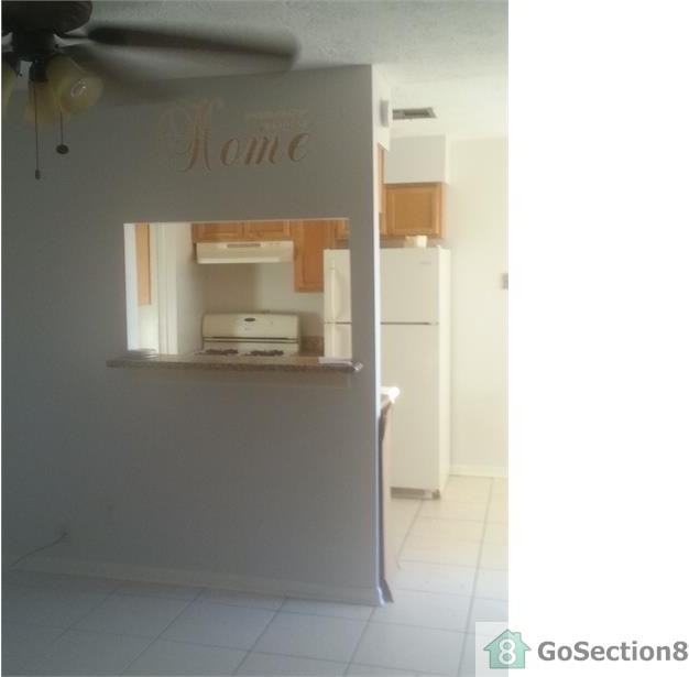 341 Mockingbird Ln - Photo 2 of 11