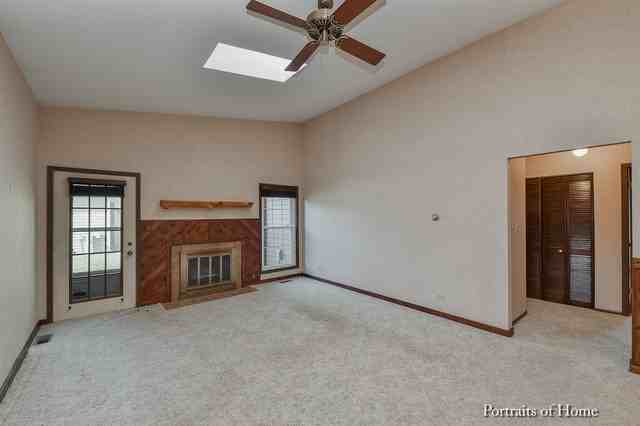 559 Fessler Ave - Photo 2 of 11