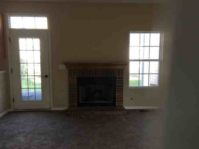 2713 Kendall Crossing - Photo 3 of 15