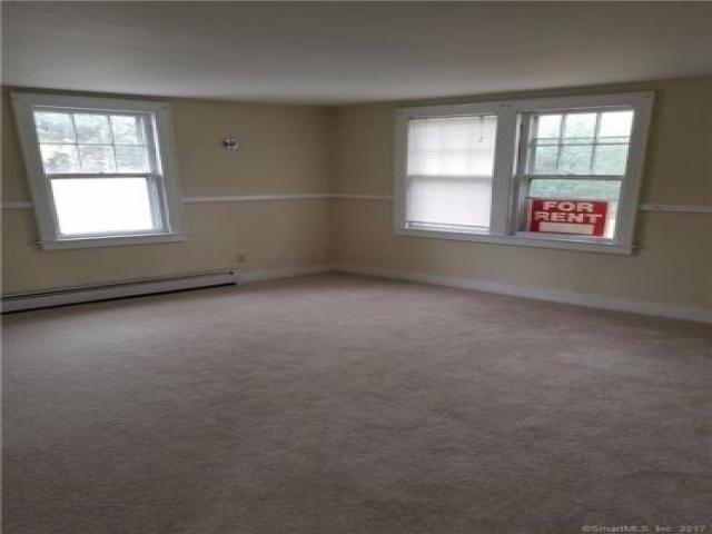 20 Main St - Photo 2 of 6