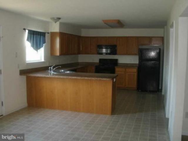 11 Ward St - Photo 3 of 6