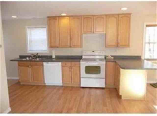 234 Hampton St - Photo 2 of 6