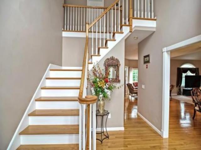 26 Audubon Way - Photo 2 of 6