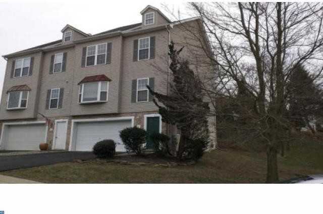 5 Addicks Ct - Photo 2 of 6