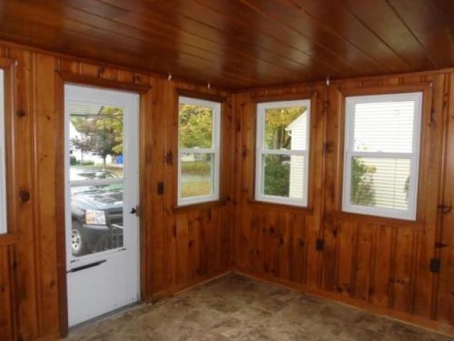 123 Gardens Dr - Photo 3 of 6