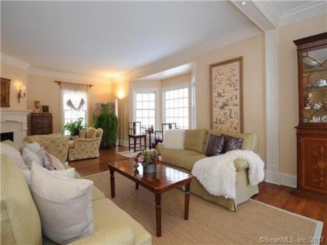 262 Lukes Wood Rd - Photo 2 of 6