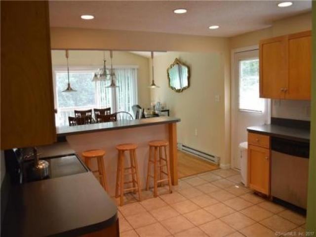 101 Old Horse Hill Rd - Photo 3 of 6