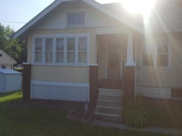 1448 Massillon Rd - Photo 3 of 6