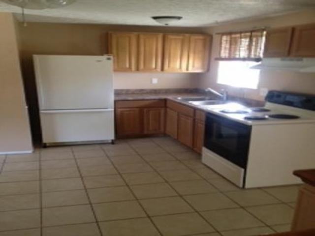 1489 McNaughten Rd - Photo 2 of 6