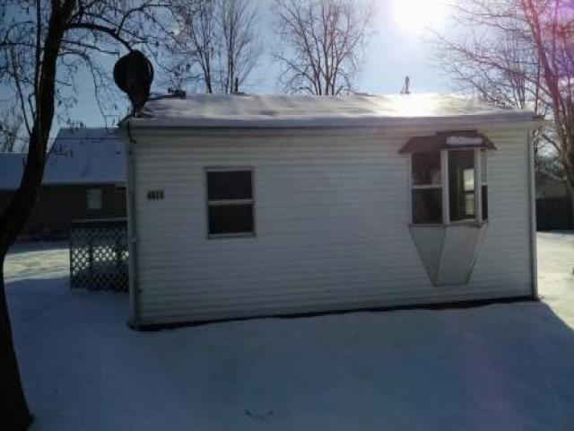 4511 W G Dr - Photo 2 of 6