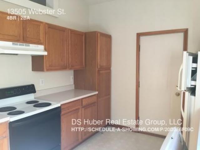 13505 Webster Rd - Photo 3 of 6