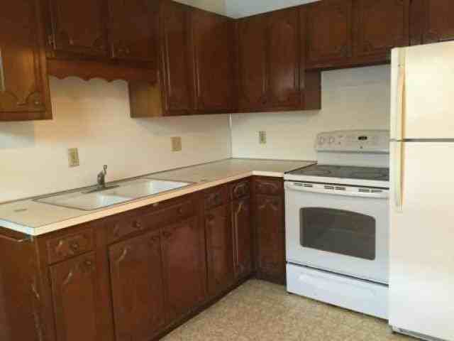 1002 I Ave - Photo 2 of 6