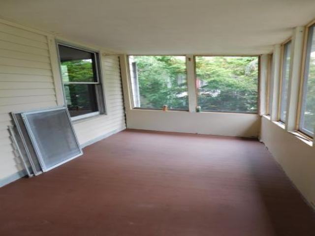 1708 Park Ave SE - Photo 2 of 6