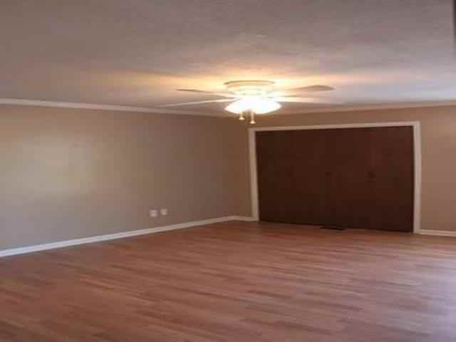 8305 Santa Fe Dr - Photo 3 of 6