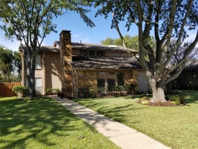 1709 Elk Grove Dr - Photo 2 of 2