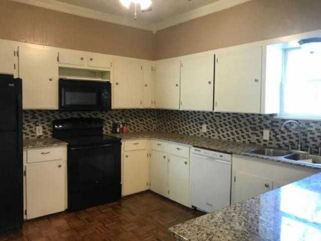 520 N Montgomery St - Photo 3 of 6