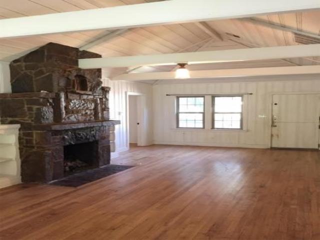 1110 NW 55th St - Photo 3 of 6