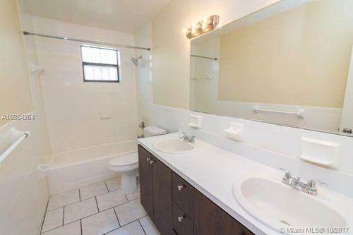 5836 Wiley St - Photo 3 of 6