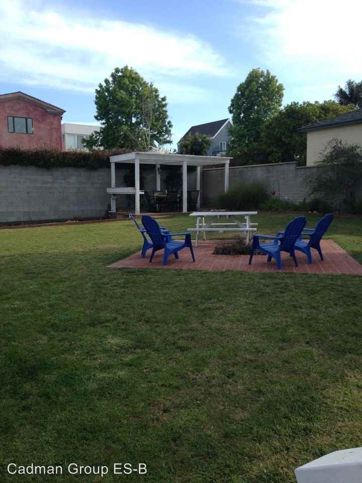 612 W Oak Ave - Photo 3 of 11