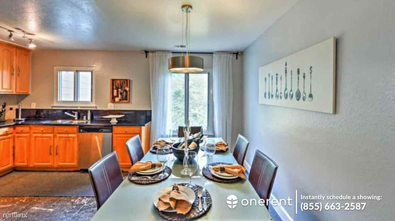 306 Michelle Ln - Photo 3 of 17