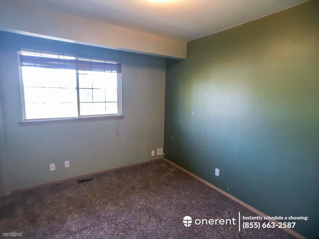 12233 NE 169th St - Photo 3 of 14